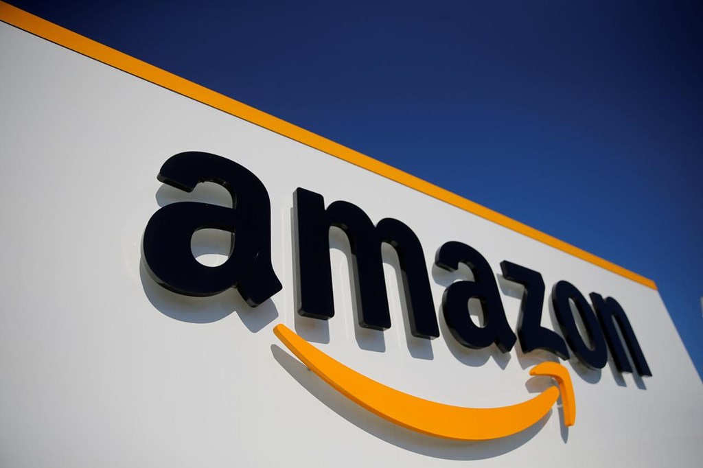 Amazon - Kẻ tiên phong trong thương mại điện tử Amazon - Kẻ tiên phong trong thương mại điện tử