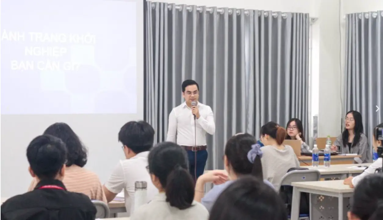 Khóa học quản trị doanh nghiệp ngắn hạn về khởi nghiệp và đổi mới sáng tạo