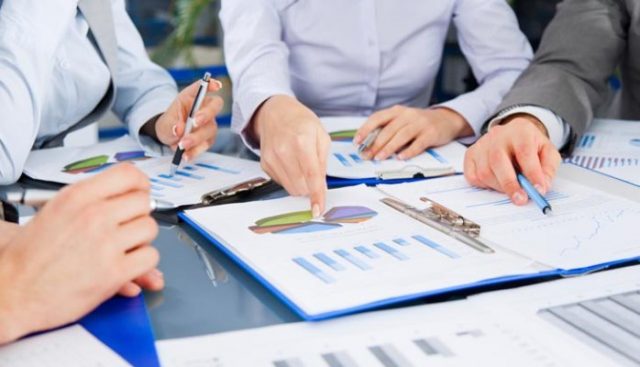 Chức năng của quản trị tài chính doanh nghiệp