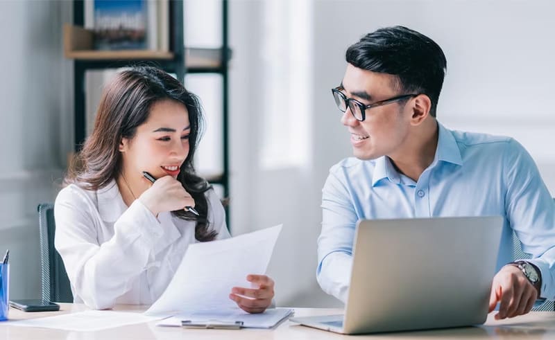 Kỹ năng lắng nghe và thấu hiểu nhu cầu khách hàng